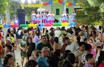 Prefeitura de Serra Negra do Norte promove festa em comemora��o ao Dia das Crian�as
